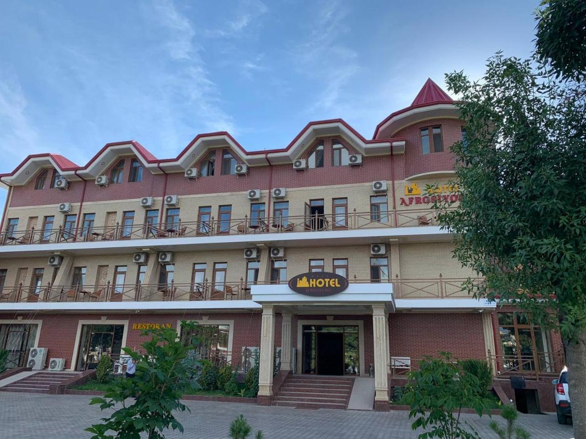 Hotel Afrosiyob Qarshi Bagian luar foto